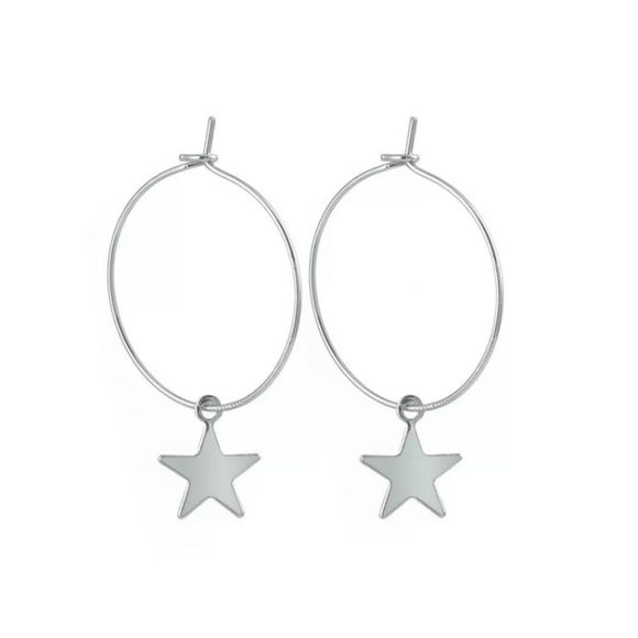 💫 “Make a Wish” Star Hoop Cute Simple Earrings - Picture 3 of 6